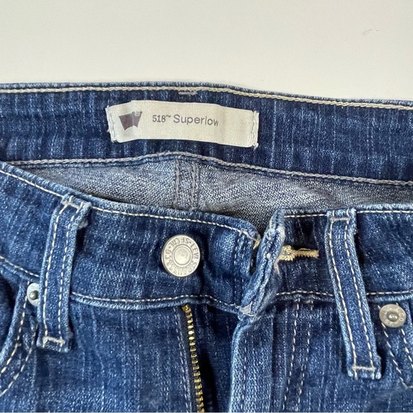 Levi's 518 Superlow Bootcut Stretch Jeans - Picture 5 of 10